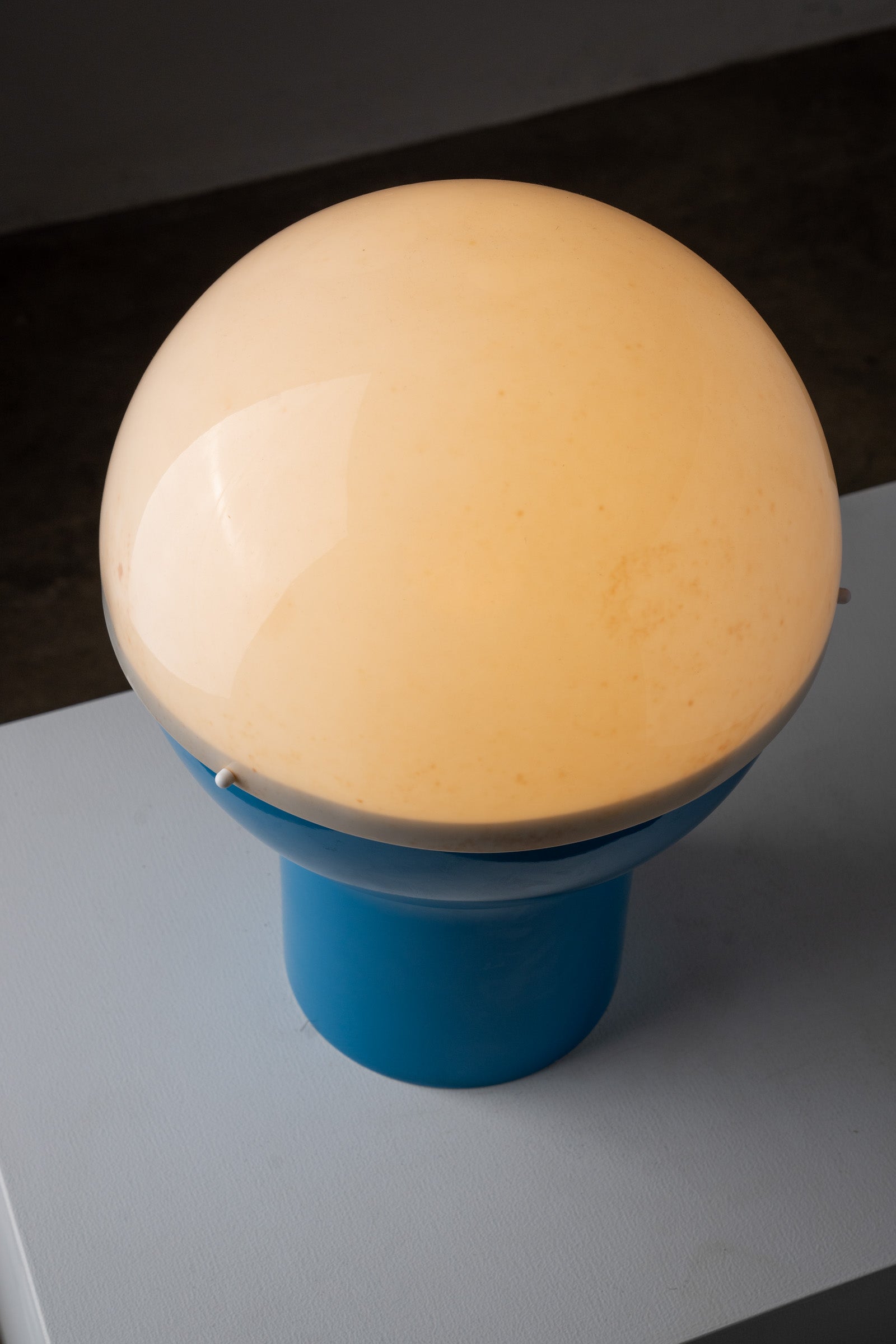 Formland 3 Floor Lamp by Sidse Werner & Leif Ålring for Fog & Mørup, Denmark, 1970s - top view of lamp with round shade.