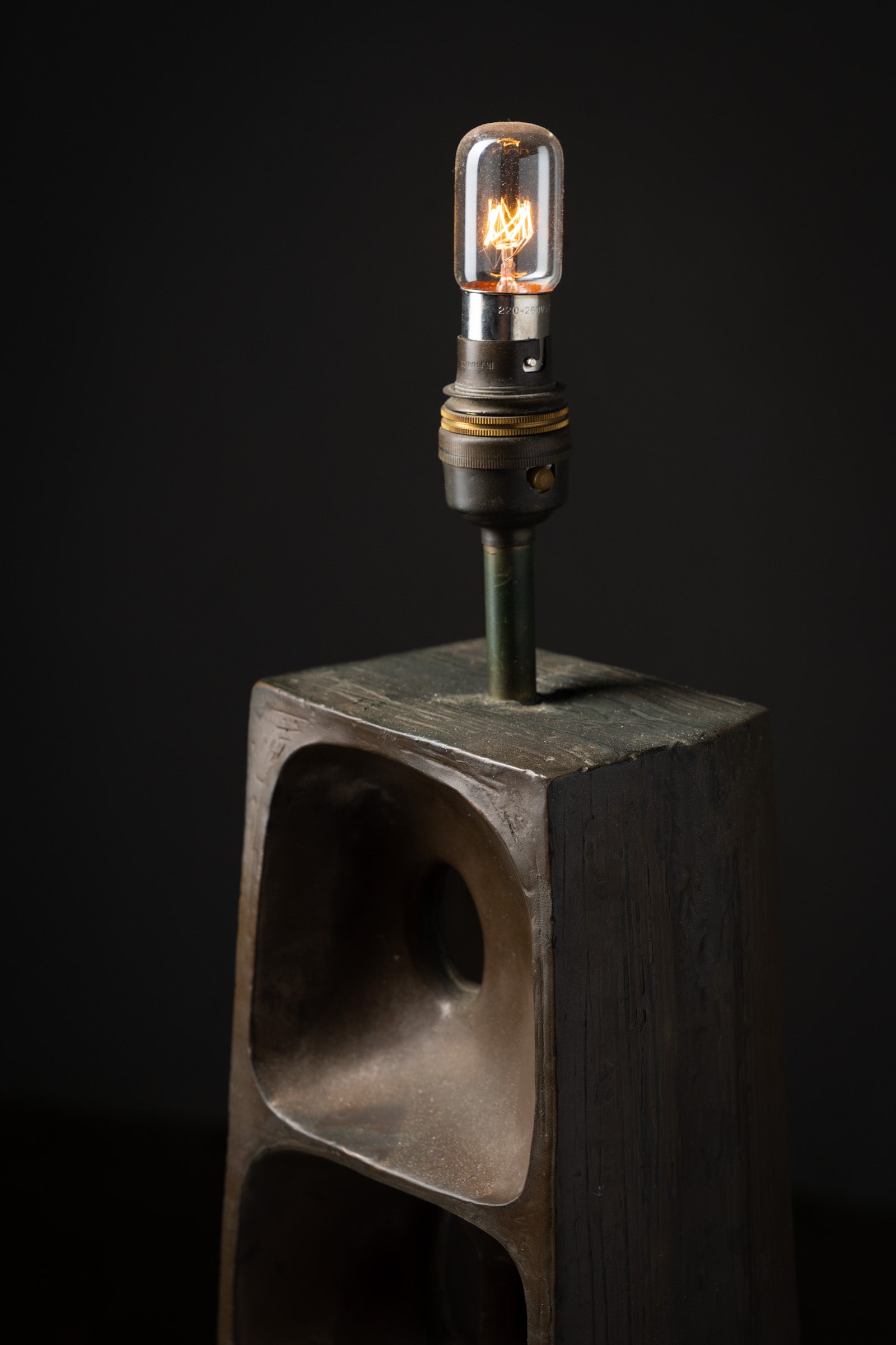 Brutalist Ceramic Table Lamp, 1970s with bronzed ceramic base and geometric design, showcasing its unique artistic features.
