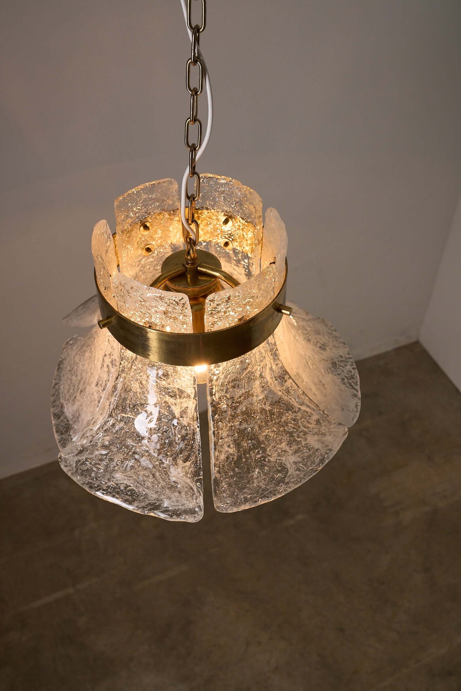 Carlo Nason for Kalmar Glass Chandelier featuring modular design and Murano glass panels, 1970s Mid-Century Modern.
