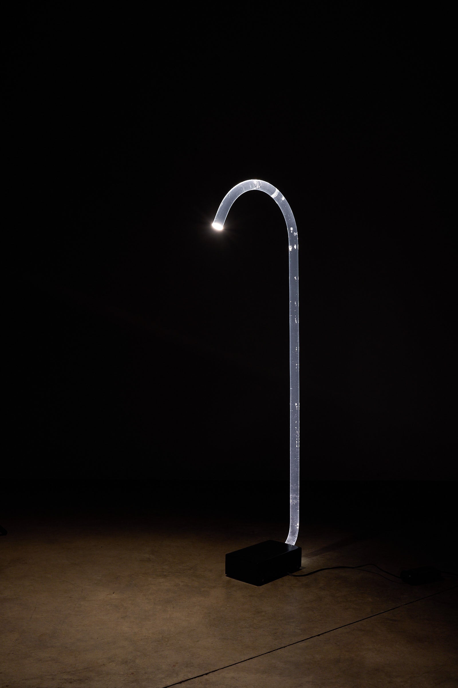 "King" Floor Lamp by Edy ten Berge, clear acrylic tube design, 1980s minimalist lighting.