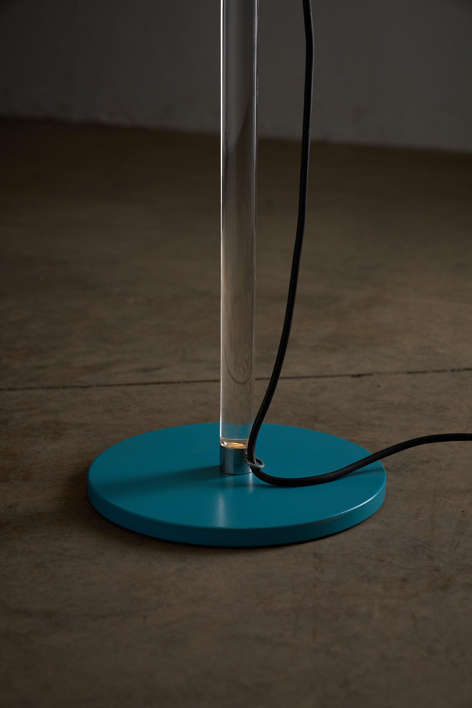 Turquoise Floor Lamp with Plexi Stem by Cosack showcasing clear plexiglass stem and vibrant turquoise base.
