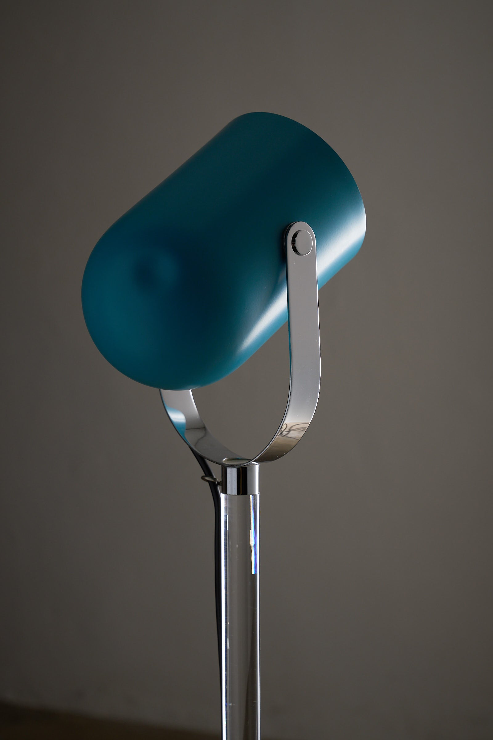 Turquoise Floor Lamp with Plexi Stem by Cosack showcasing a vibrant design and clear plexiglass stem.