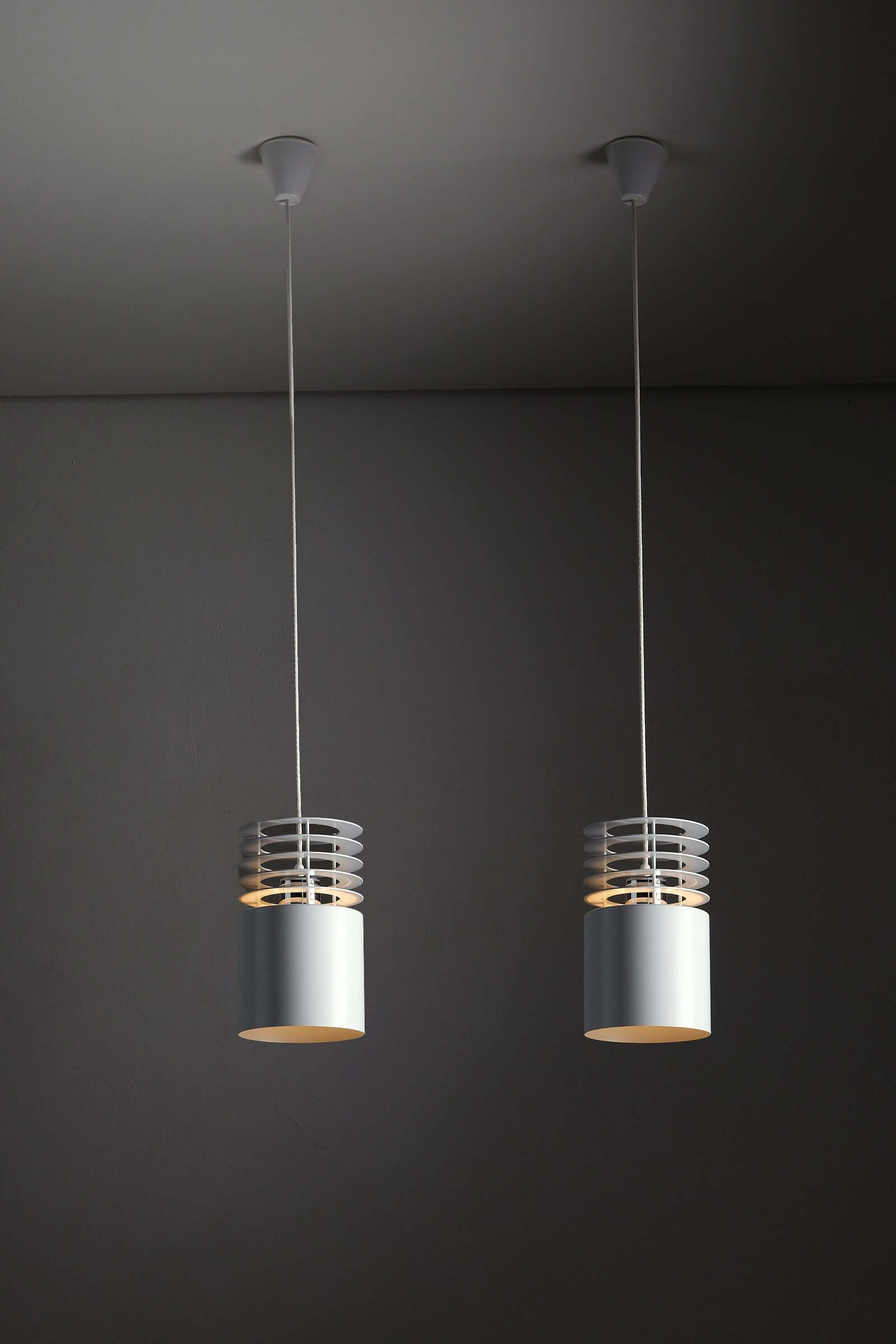 Jo Hammerborg 'Hydra I' Pendant Light for Fog & Mørup (NOS) in matte white with concentric rings design.