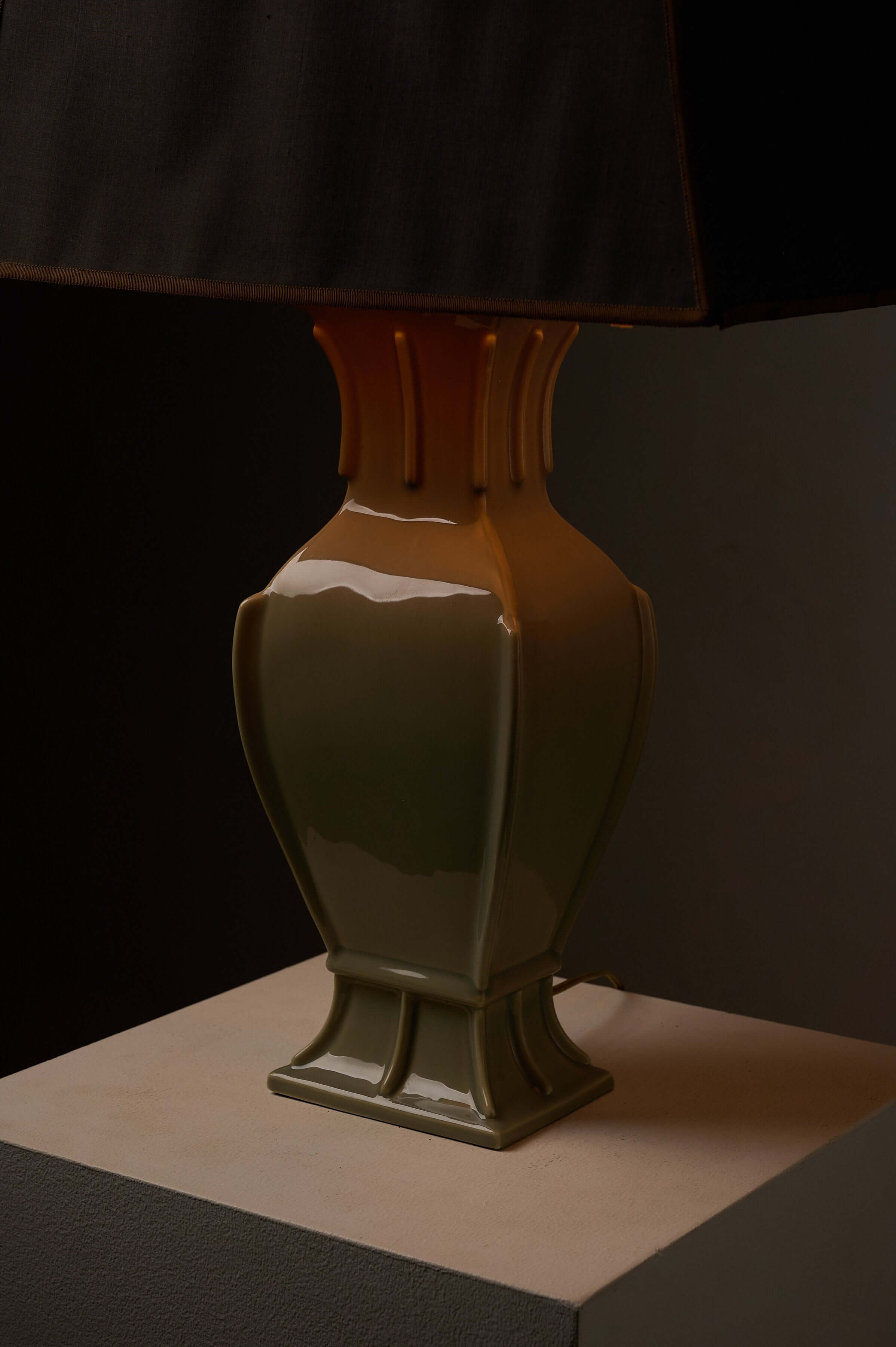 Mid-Century Neoclassical Green Ceramic Table Lamp with baluster shape and rectangular shade.