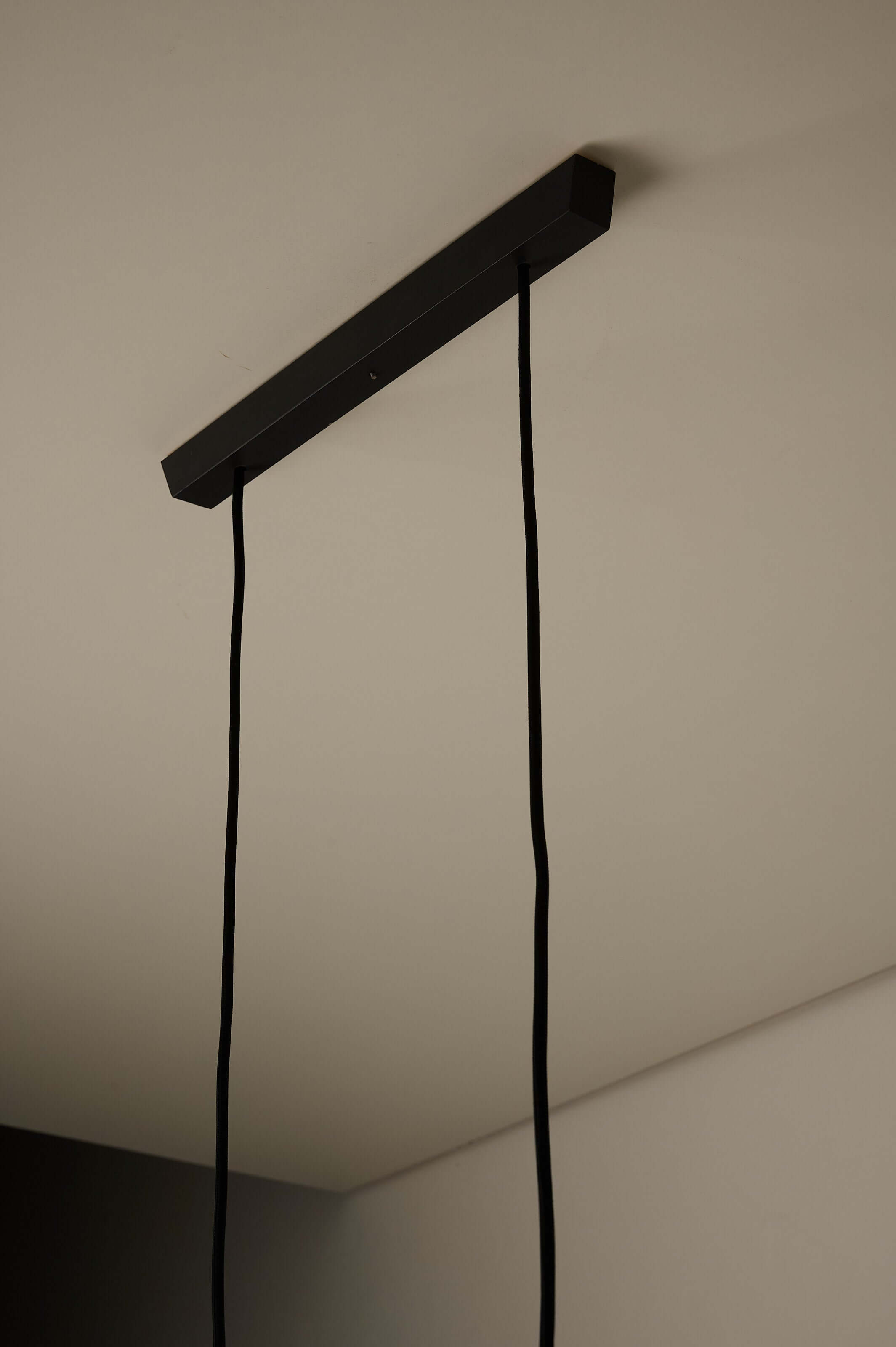 Aluminium "Cylindre IV" 4-Light Linear Pendant by Jo Hammerborg for Fog & Mørup, 1960 mounted to ceiling.