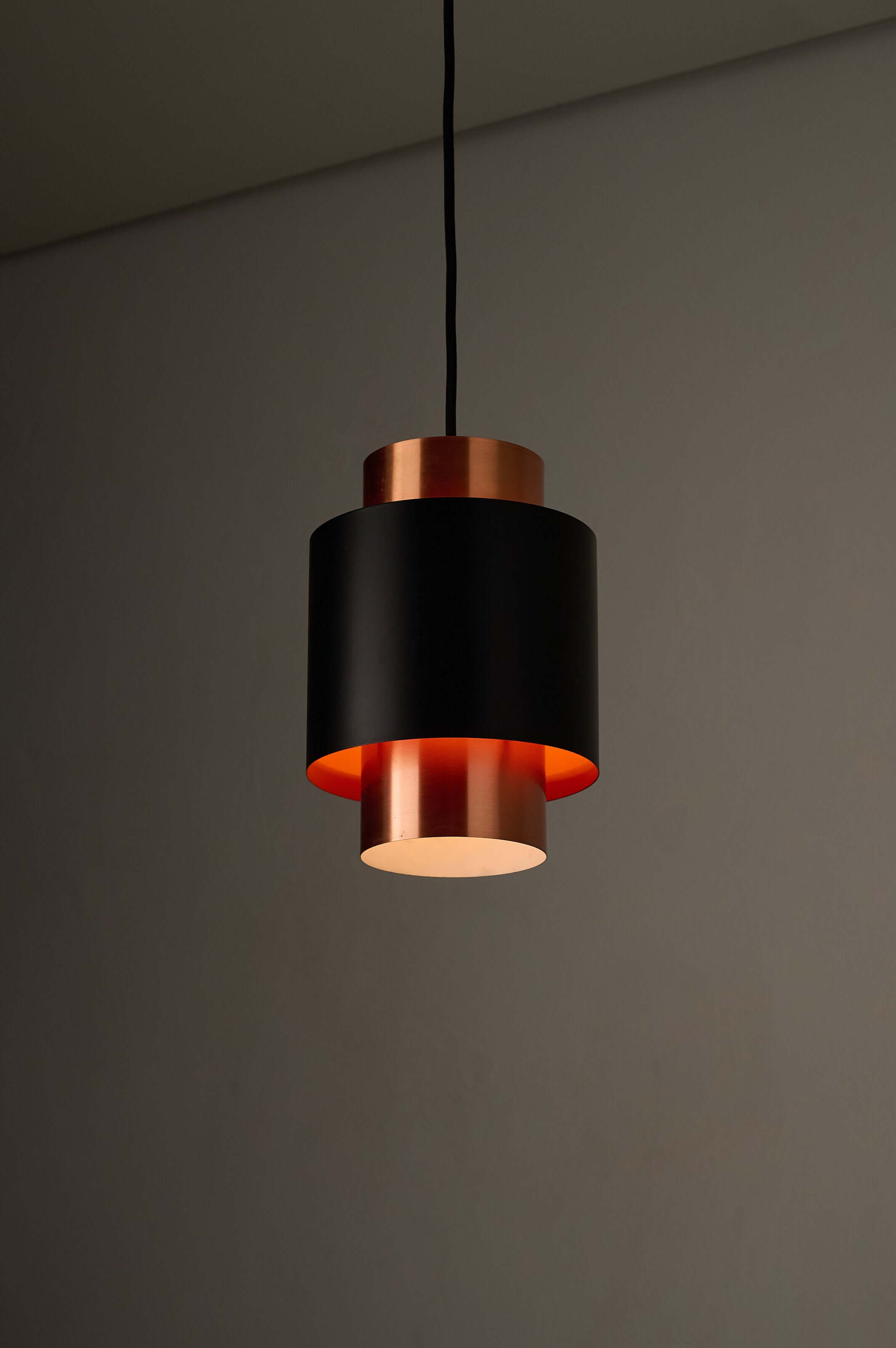 Black and Copper "Tunika" Pendant by Jo Hammerborg for Fog & Mørup, 1960 hanging lamp image.