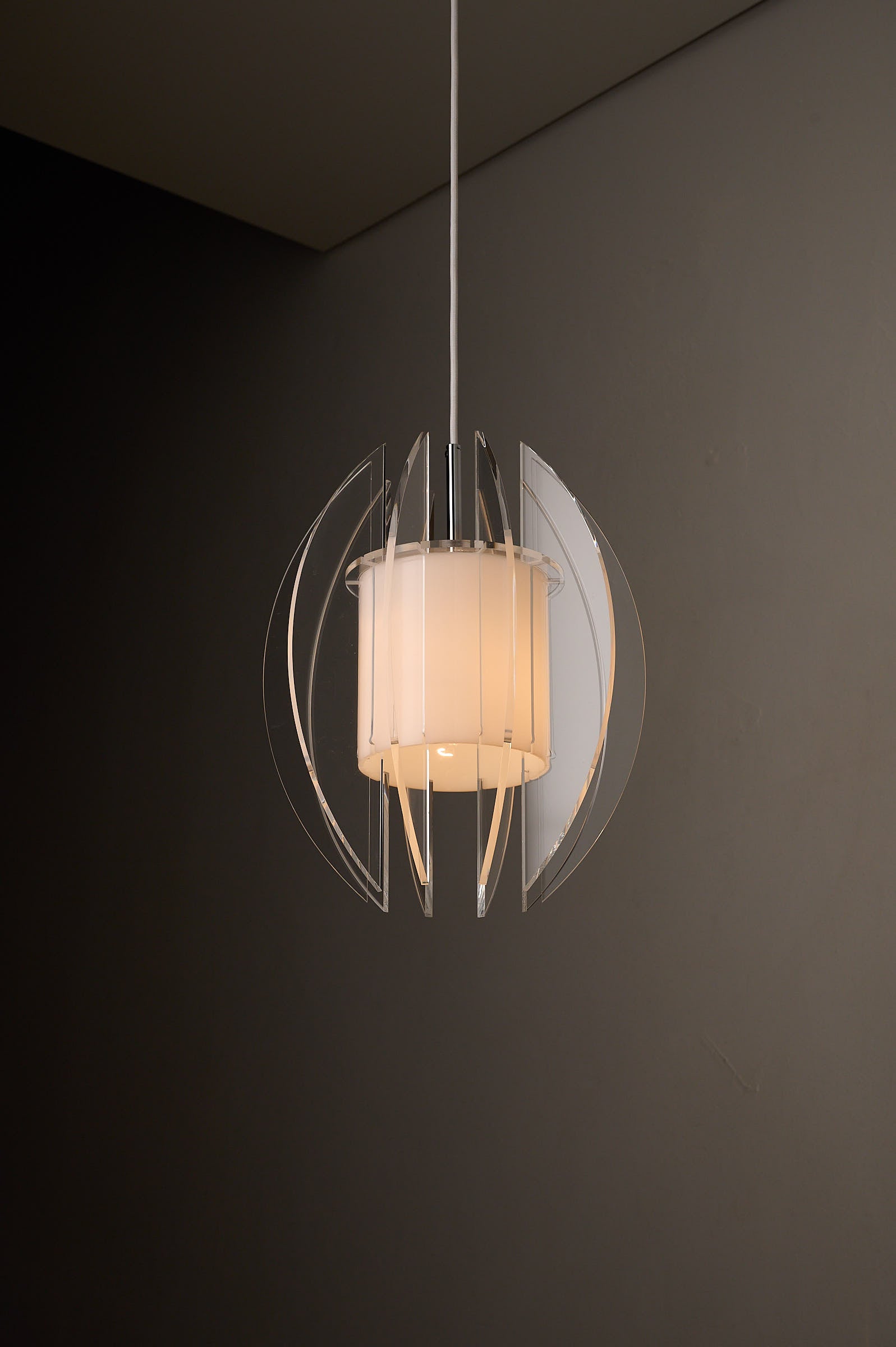 Space Age Acrylic and Perspex Pendant Lamp, 1970s with opal white diffuser and clear Perspex fins.