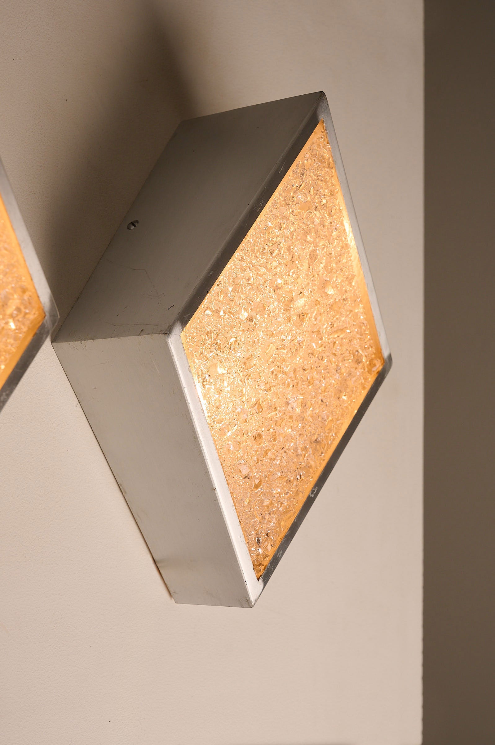 Diamond Wall Lights in Structured Glass and Aluminium, Germany, 1970s - close-up of wall sconce with textured glass.