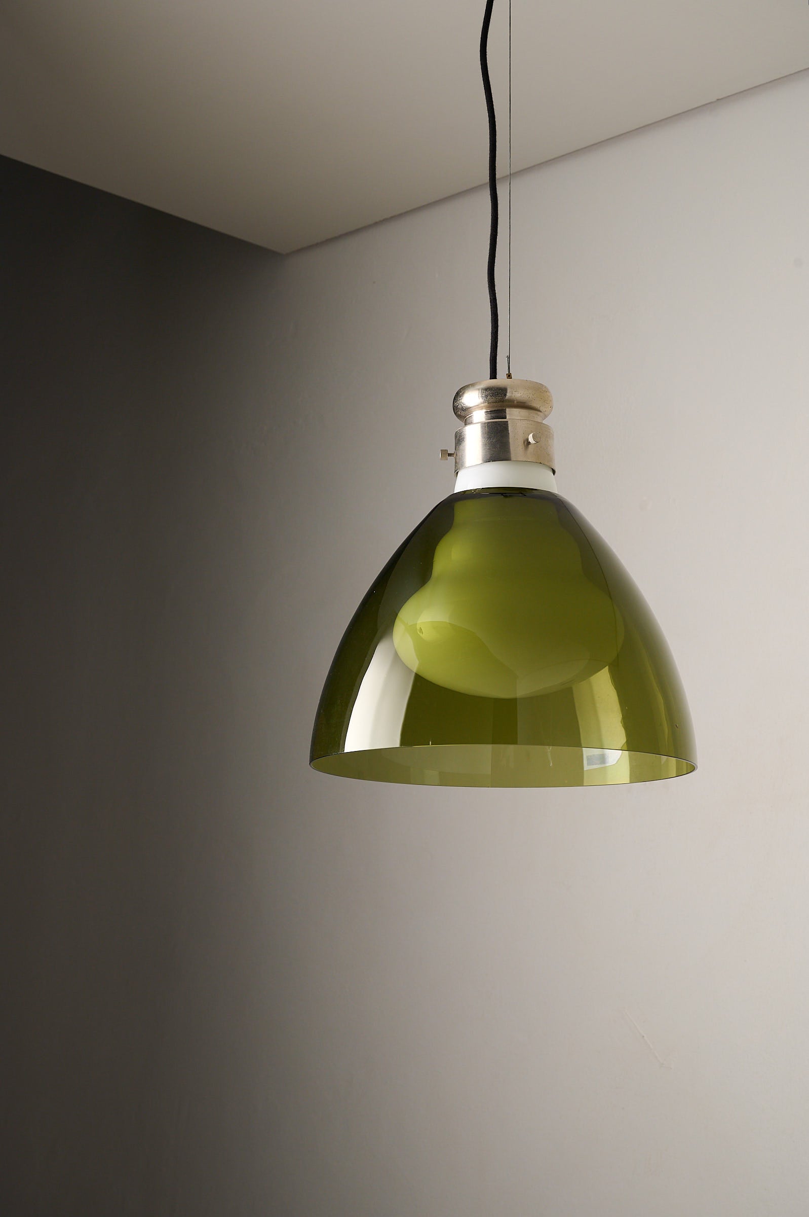 Space Age Blown Glass Pendant Lamp by Vistosi, Italy, 1970s with olive green glass shade and brushed aluminum hardware.